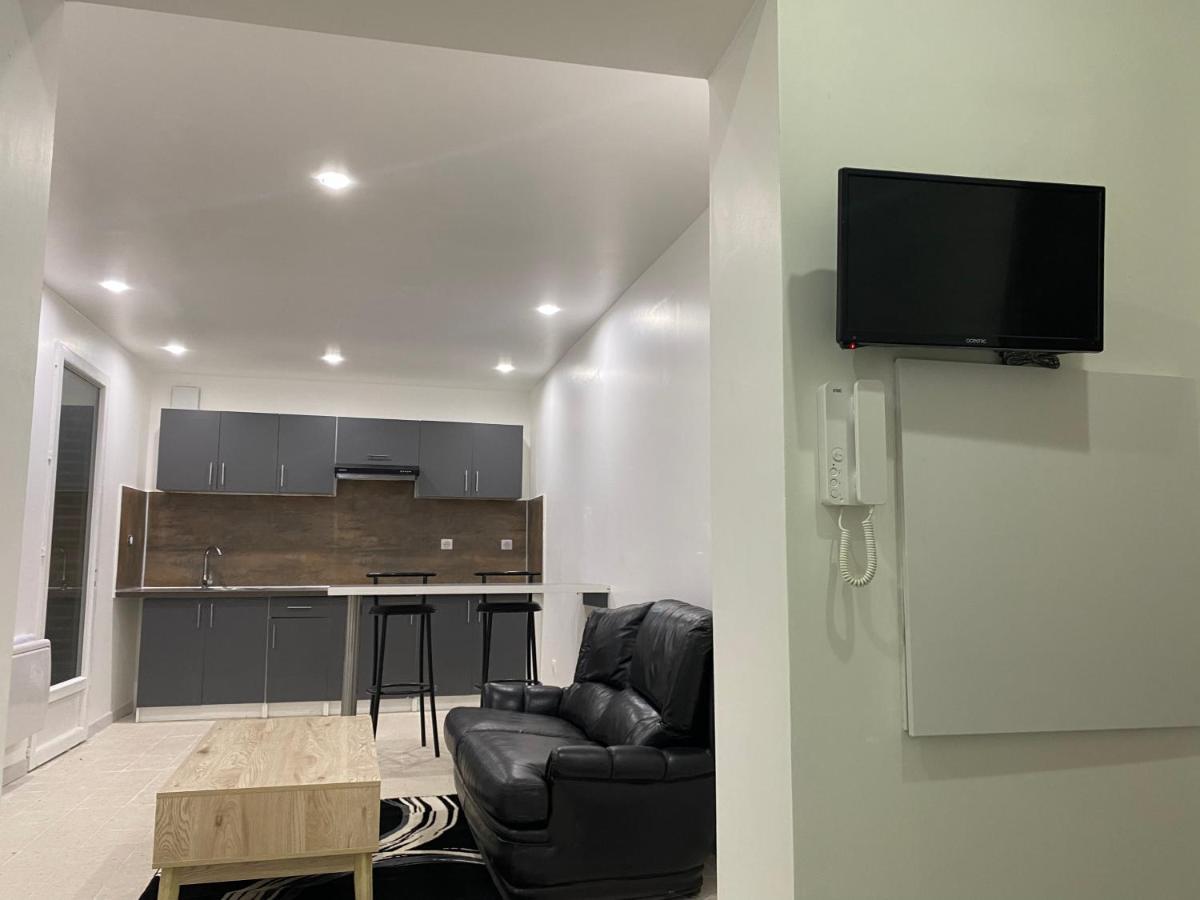Appartement Du Chateau Graulhet Esterno foto